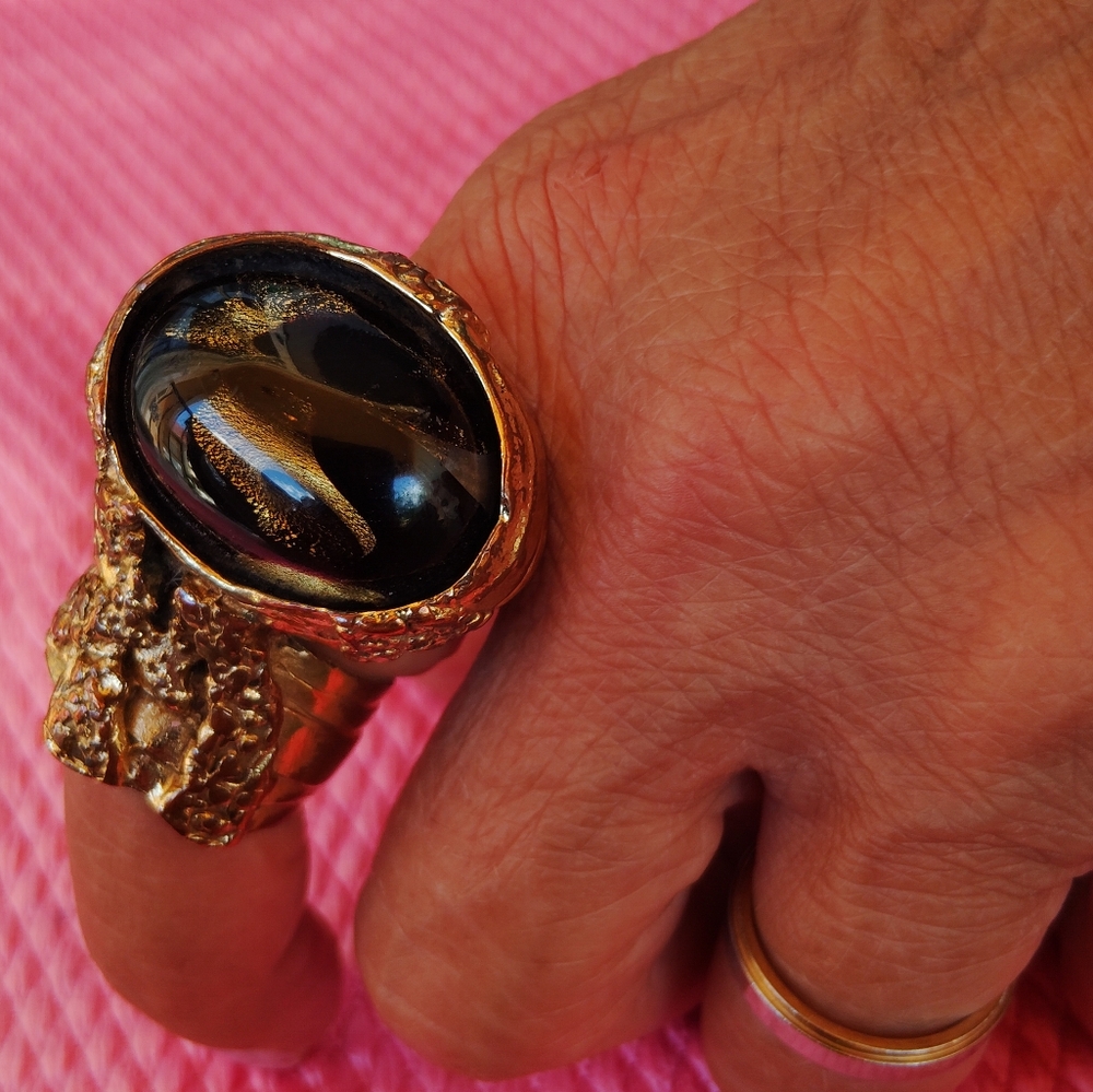 Yves Saint Laurent ARTY RING Gold Tone and Black Tiger Eye Stone Ring SUPER RARE